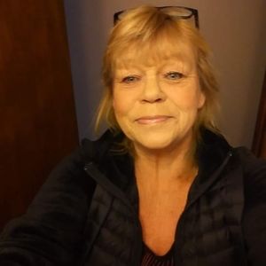 Meet your Posher, Lynn darcy